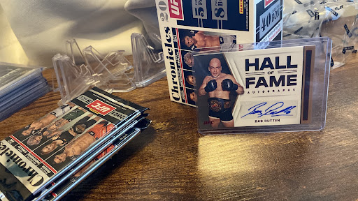 2021 Panini Chronicles UFC: Review 